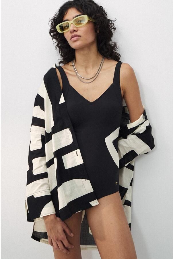 Triumph Badpak Summer Allure OP V-hals moderne print - Foto 4