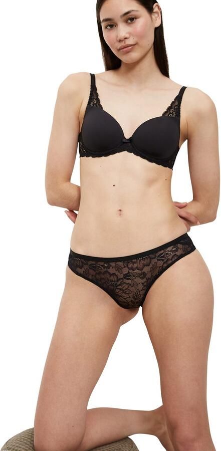 Triumph Beugel-bh Amourette Spotlight WHP X bloemenkant design lichte vulling vormende beugels - Foto 4