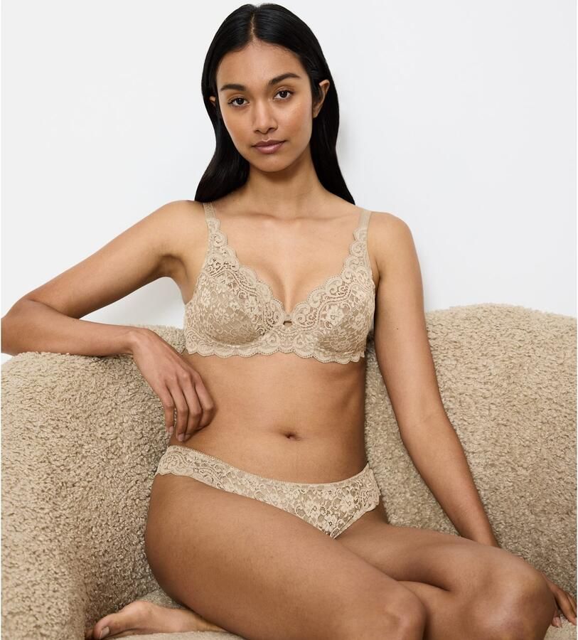 Triumph Beugel-bh Amourette Stretch-kant met zachte elastische jacquard-bandjes - Foto 4