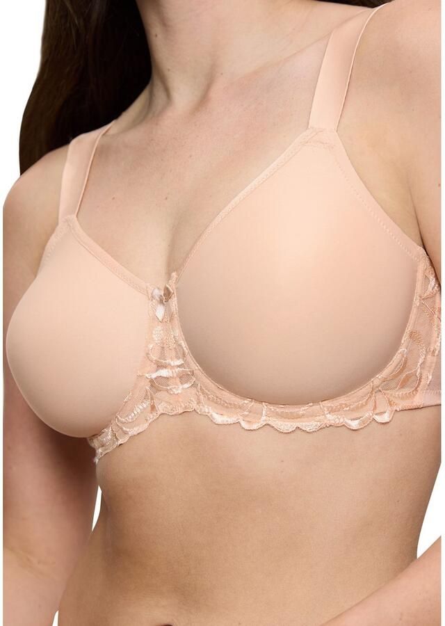 Triumph Minimizer-bh Modern Finesse W01 maakt de borst optisch kleiner met een cupmaat - Foto 2