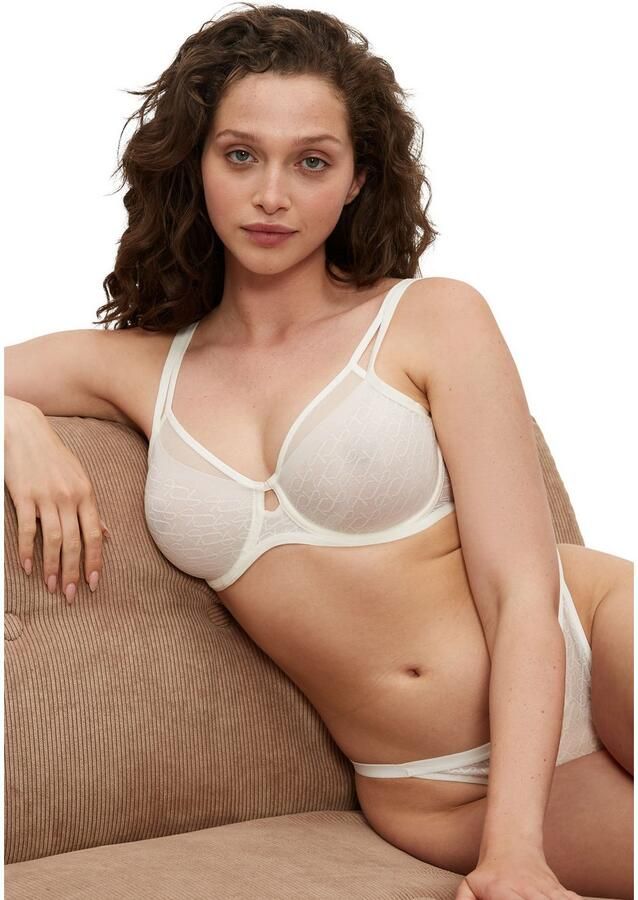 Triumph Minimizer-bh Signature Sheer Verkleint de borst optisch met één cupmaat kant - Foto 2