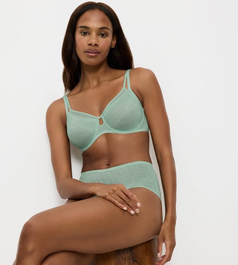 Triumph Minimizer-bh Signature Sheer Verkleint de borst optisch met één cupmaat kant - Foto 4