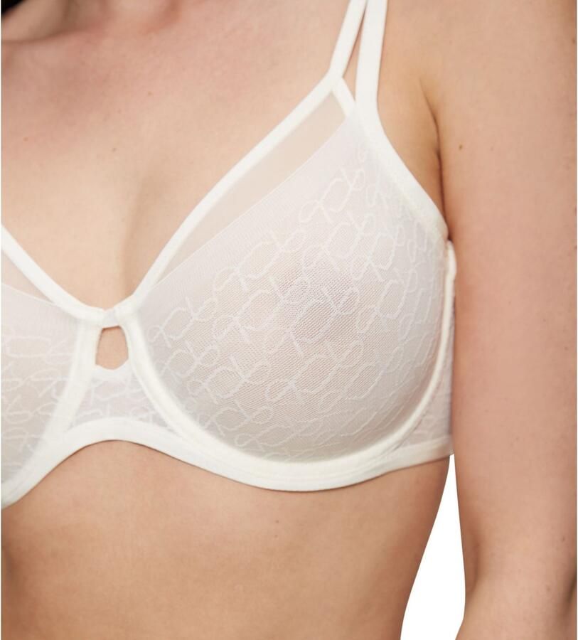 Triumph Minimizer-bh Signature Sheer Verkleint de borst optisch met één cupmaat kant - Foto 2