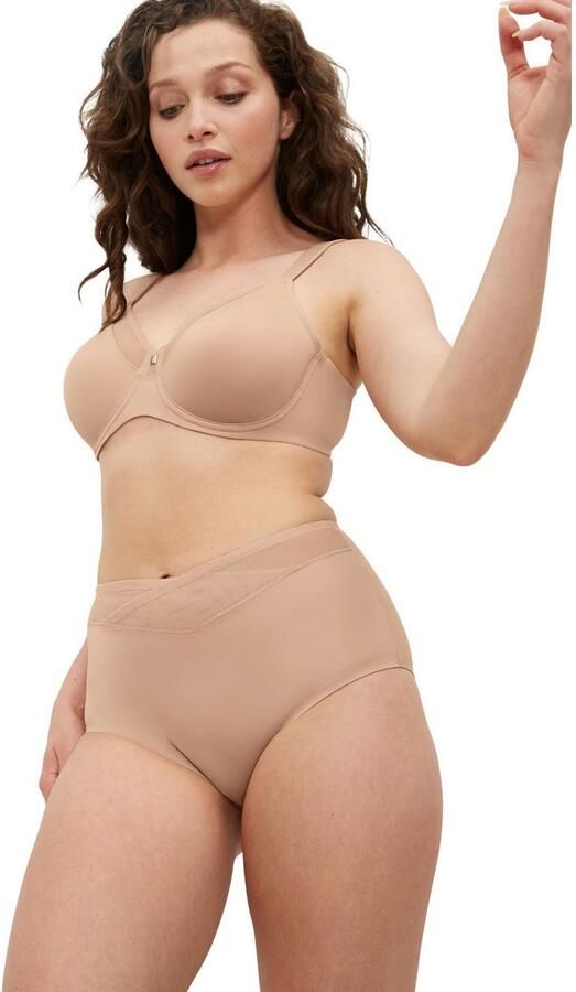 Triumph Minimizer-bh True Shape Sensation maakt de borst optisch kleiner met een cupmaat (1-delig) - Foto 4