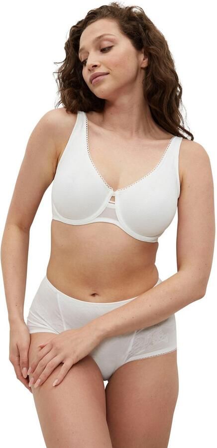 Triumph Minimizer-bh Wild Rose Sensation maakt de borst optisch kleiner met een cupmaat - Foto 4