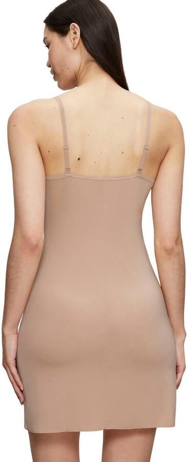 Triumph Onderjurk Body Make-Up T Dress 02 nagenoeg onzichtbaar diepe v-hals - Foto 4