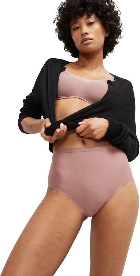 Triumph Shapingslip Shape Smart gladmakend en flatterend lichte stretch-stof - Foto 4