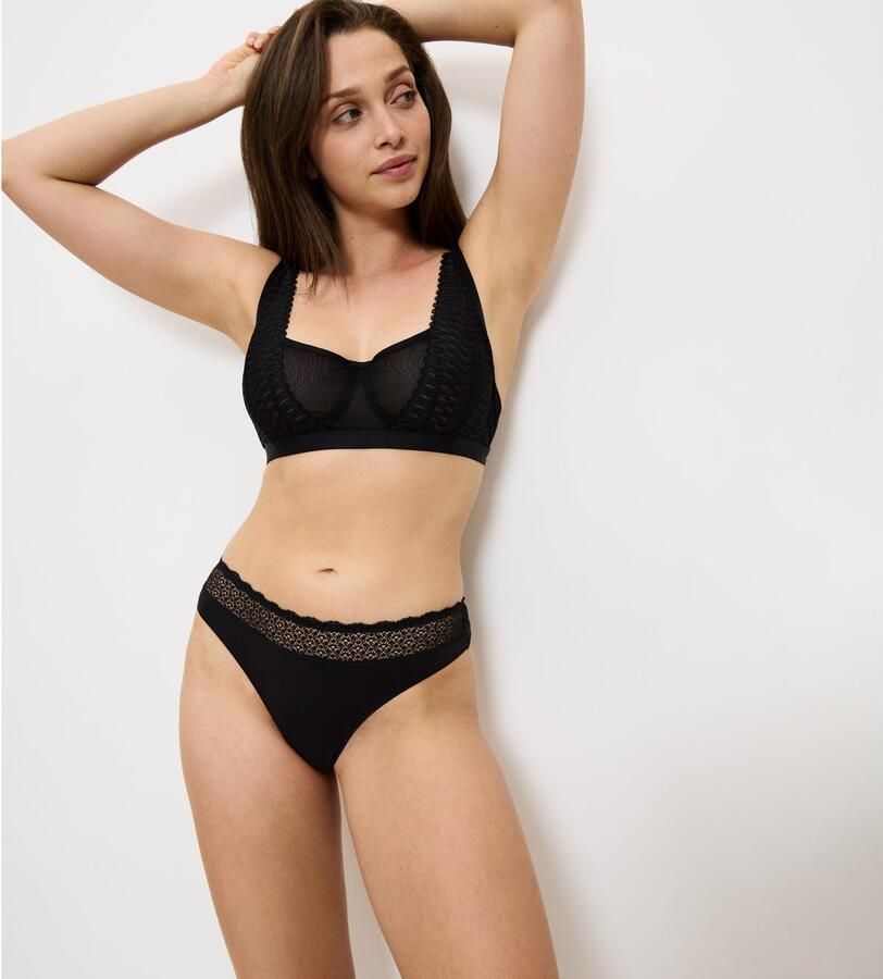 Triumph String Feel of Modal met kant platte naden en modaal comfort (Set van 3)