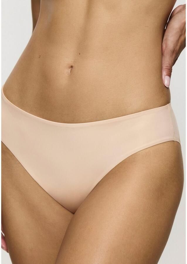 Triumph Tai slip Body Make-Up Essentials licht glanzend zachte grip