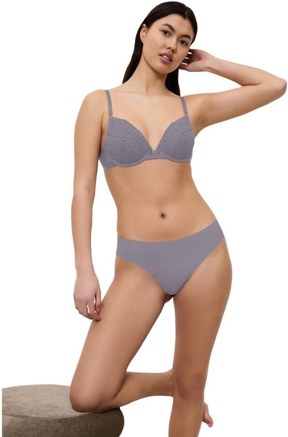 Triumph Tai slip Pretty Micro naadloos microvezel kant op de achterkant - Foto 3