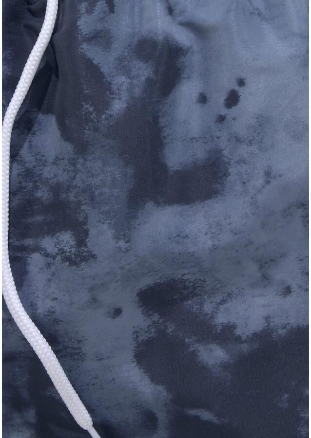 Venice Beach Zwemshort MAT met trendy batikprint - Foto 2