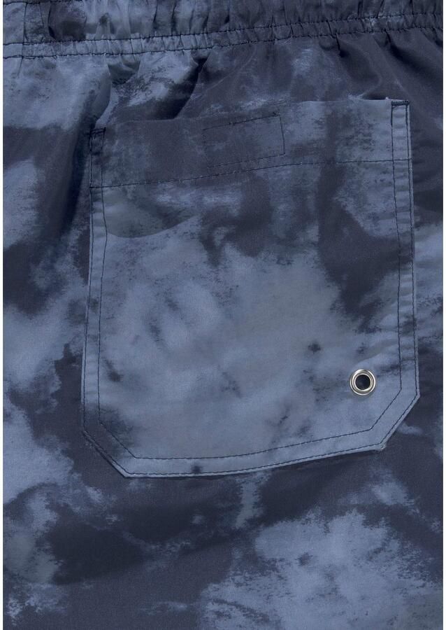 Venice Beach Zwemshort MAT met trendy batikprint - Foto 3