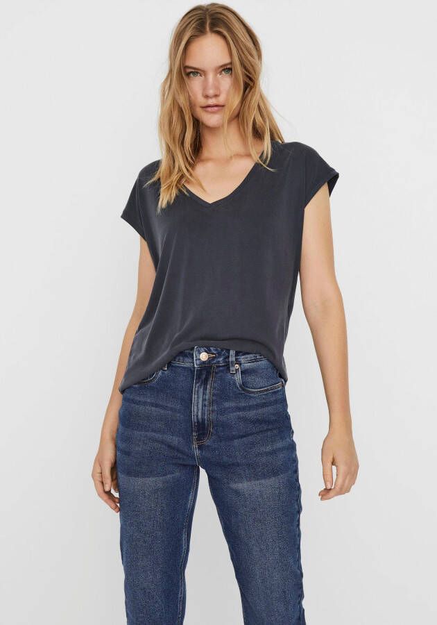 Vero Moda Shirt met V-hals VMFILLI SS V-NECK TEE GA NOOS in een materialenmix met tencel™ modal