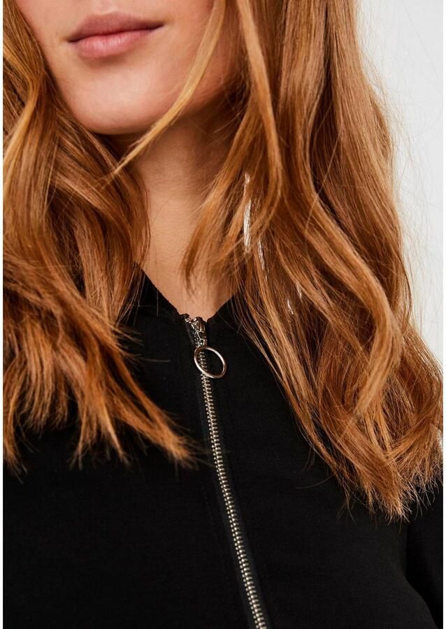 Vero Moda Bomberjack met steekzakken opzij model 'COCO' - Foto 4