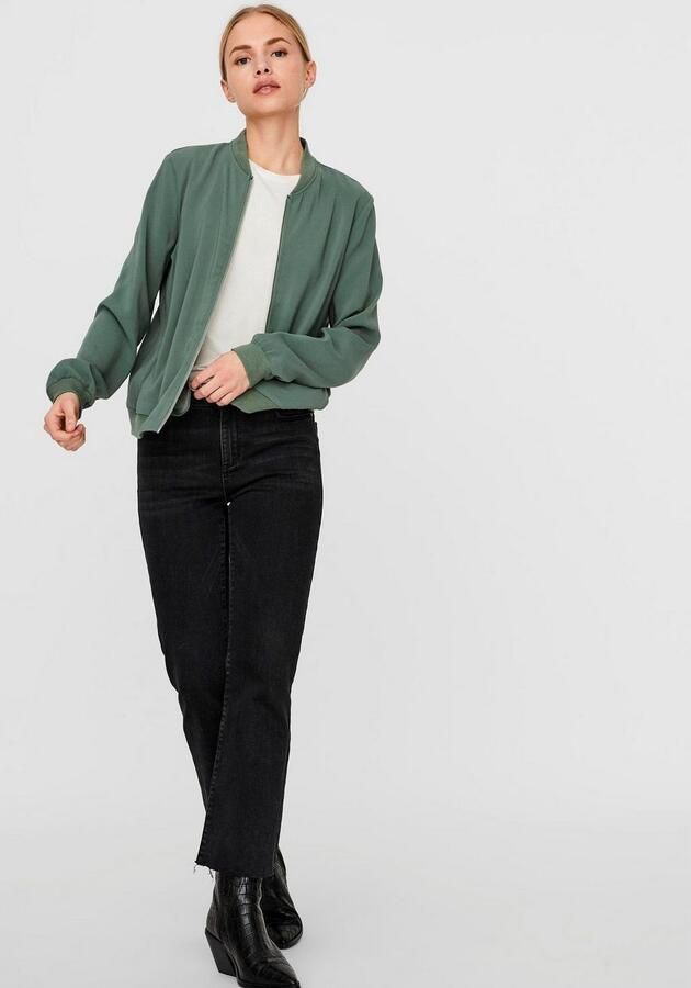 Vero Moda Bomberjack met steekzakken opzij model 'COCO' - Foto 4