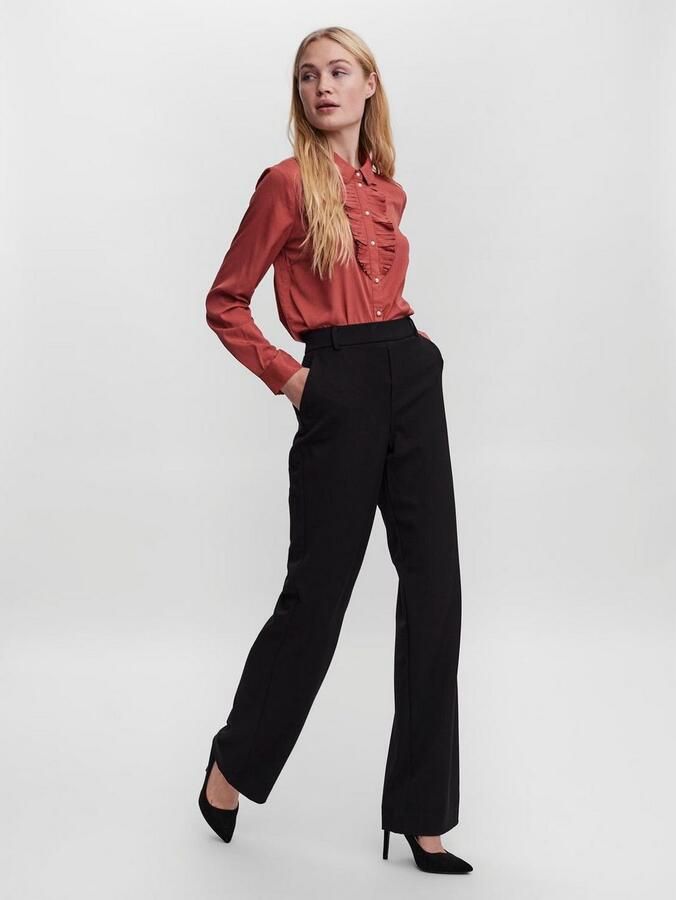 Vero Moda Stoffen broek met paspelzakken aan de achterkant model 'MAYA' - Foto 2