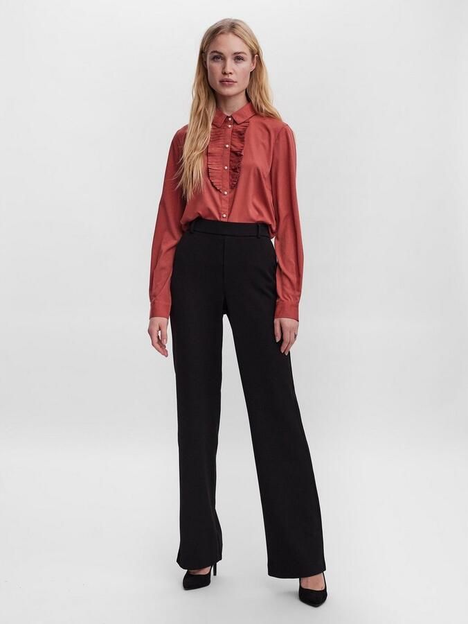 Vero Moda Stoffen broek met paspelzakken aan de achterkant model 'MAYA' - Foto 4