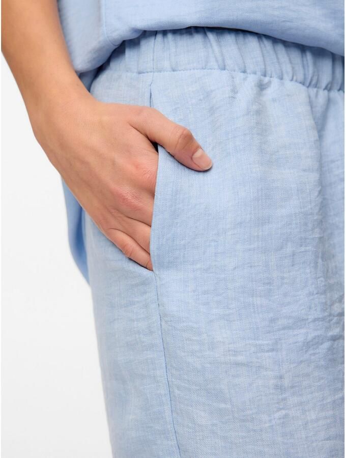 Vero Moda Short VMMELANEY SHORTS WVN GA NOOS - Foto 2