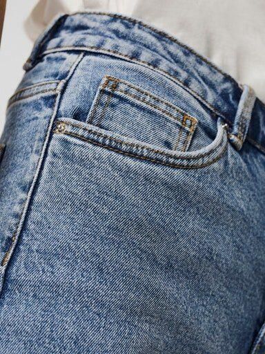 Vero Moda Straight jeans VMBRENDA met licht gerafelde zoom stonewashed voor een used-look - Foto 8