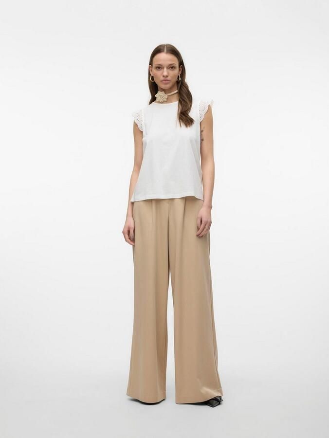 Vero Moda Regular fit T-shirt met broderie anglaise model 'EMIlY' - Foto 3