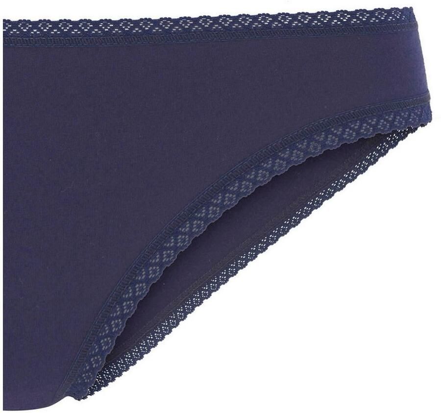 Vivance Brazilian slip met fijne kantafwerking en van zachte katoenkwaliteit (7 stuks in set)