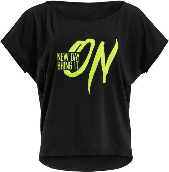 Winshape Oversized shirt MCT002 ultralicht met neongele glitter-print