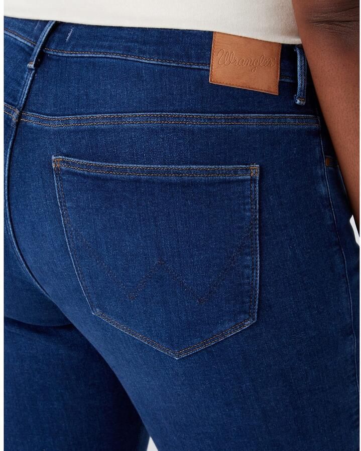 Wrangler 5-pocket jeans met contrastkleurige naden - Foto 2