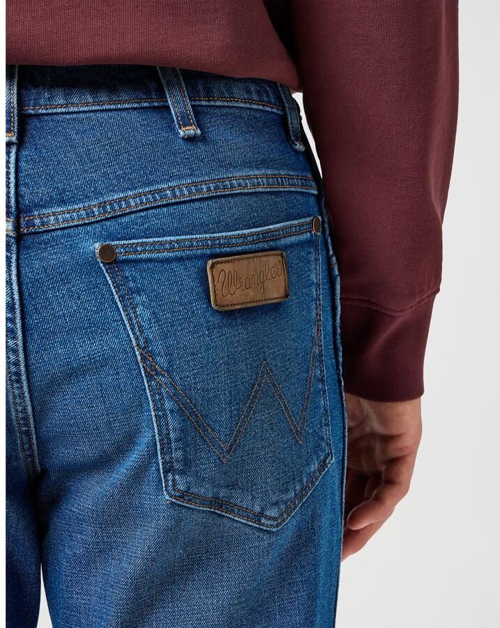 Wrangler 5-pocket jeans River FREE TO STRETCH