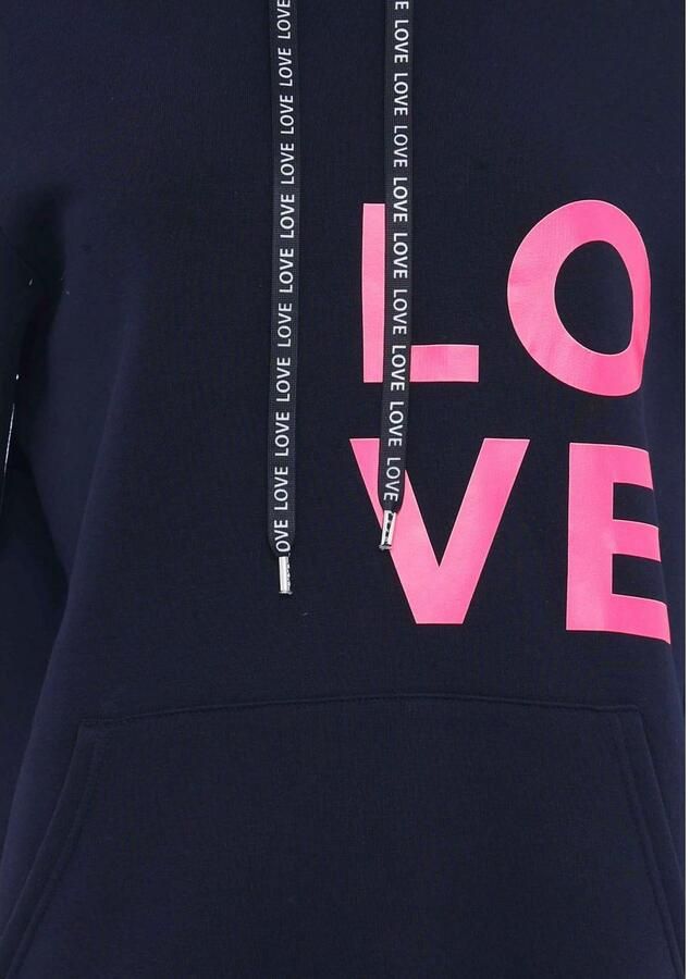 Zwillingsherz Hoodie met geborduurd neonhart op de mouw en "love"-schrift op koord - Foto 4