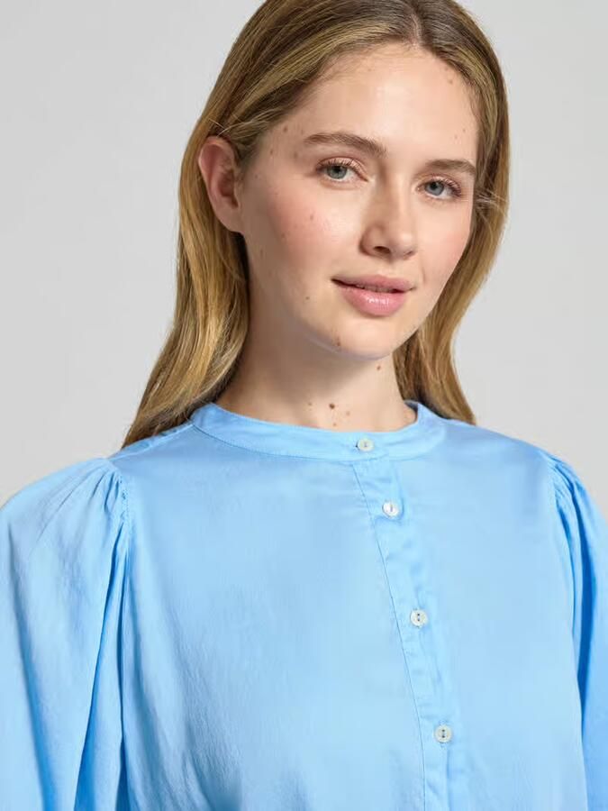 0039 italy Regular fit blouse met ronde hals Model 'FAVIOLA'