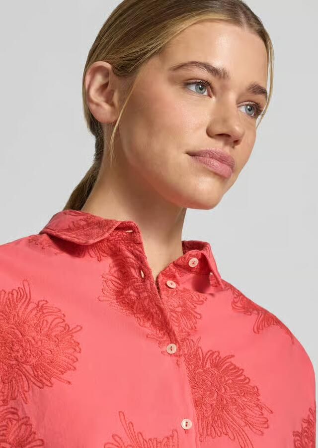 0039 italy regular fit blouse met stitchings model 'LUCY'