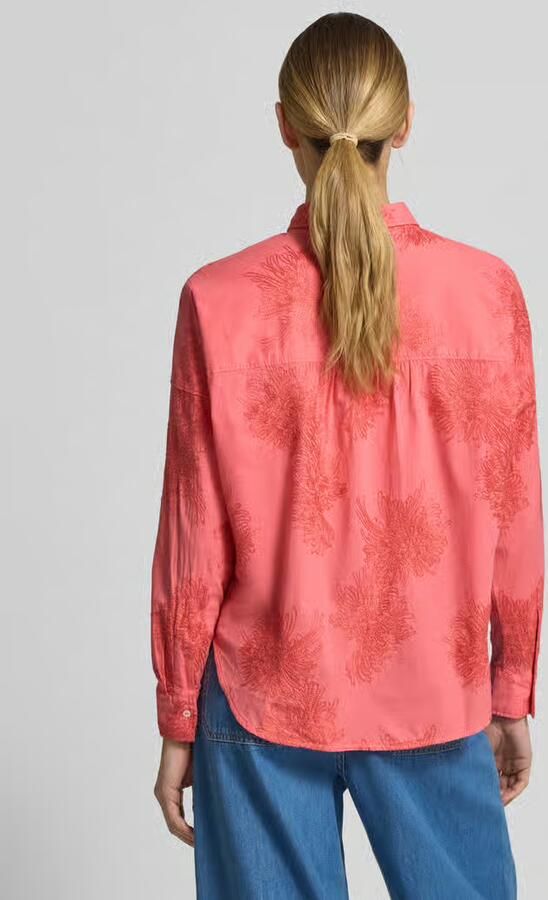 0039 italy regular fit blouse met stitchings model 'LUCY'