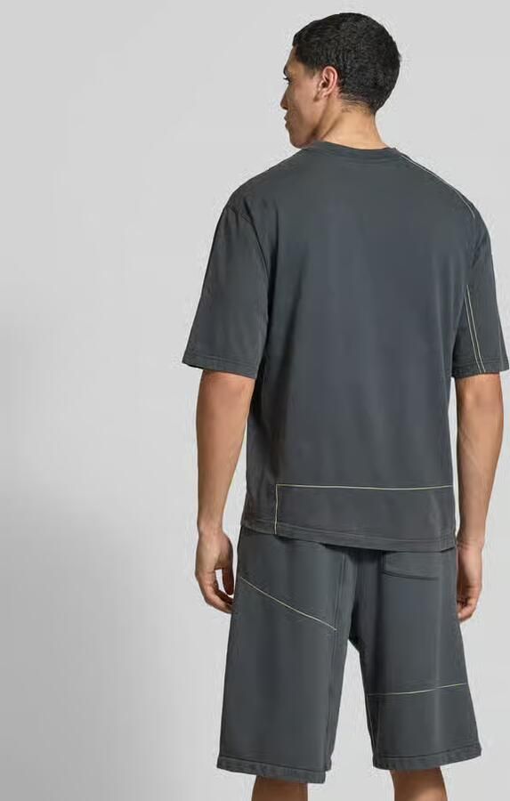 A-COLD-WALL T-shirt in asymmetrisch design - Foto 3