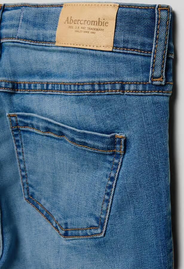 Abercrombie&Fitch High waist flared jeans met steekzakken