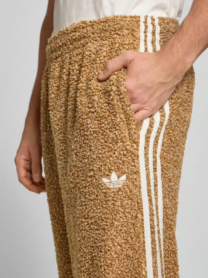 Adidas Originals Joggingbroek van teddybont met labelstitching - Foto 2