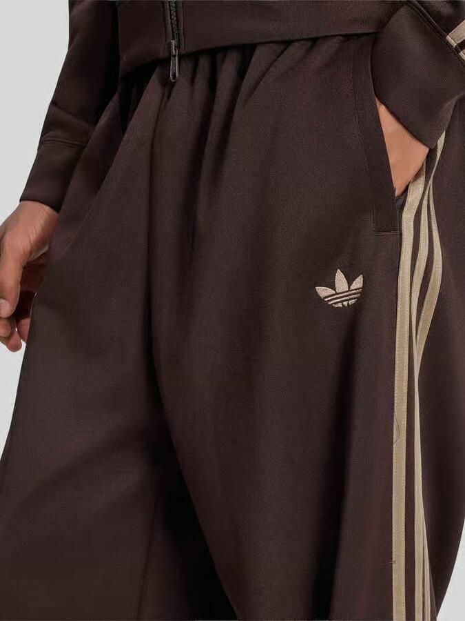 Adidas Originals Loose fit sweatbroek van katoenmix met gestikt logo