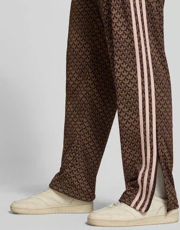 Adidas Originals loose fit sweatpants met logomotief model 'FIREBIRD'