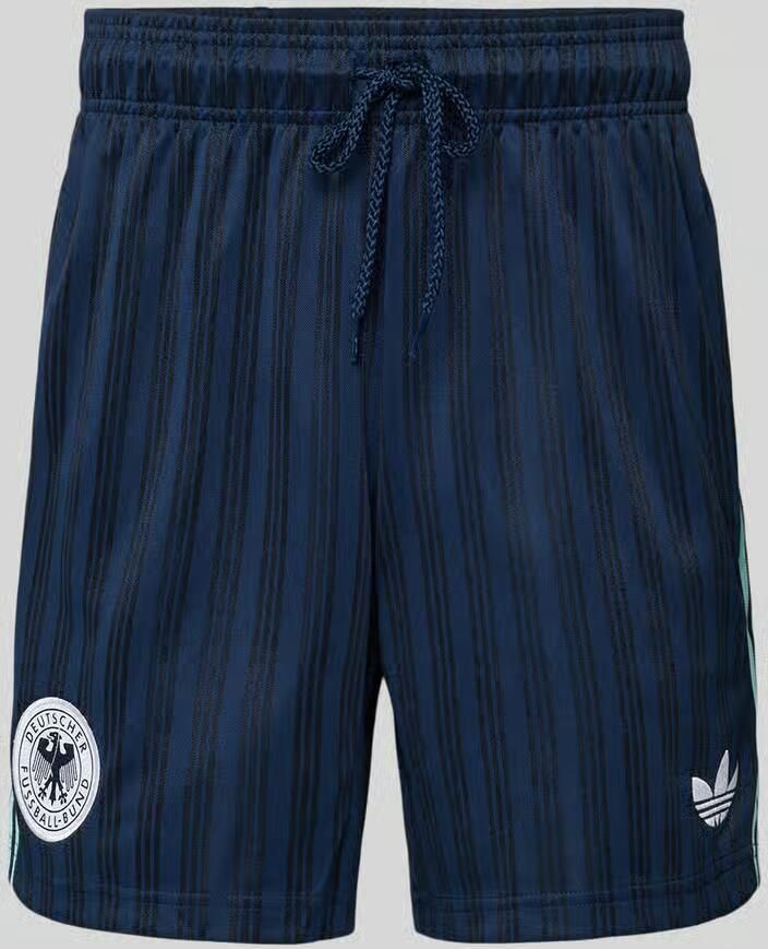 Adidas Originals loose fit tricotshort met DFB-applicatie - Foto 2