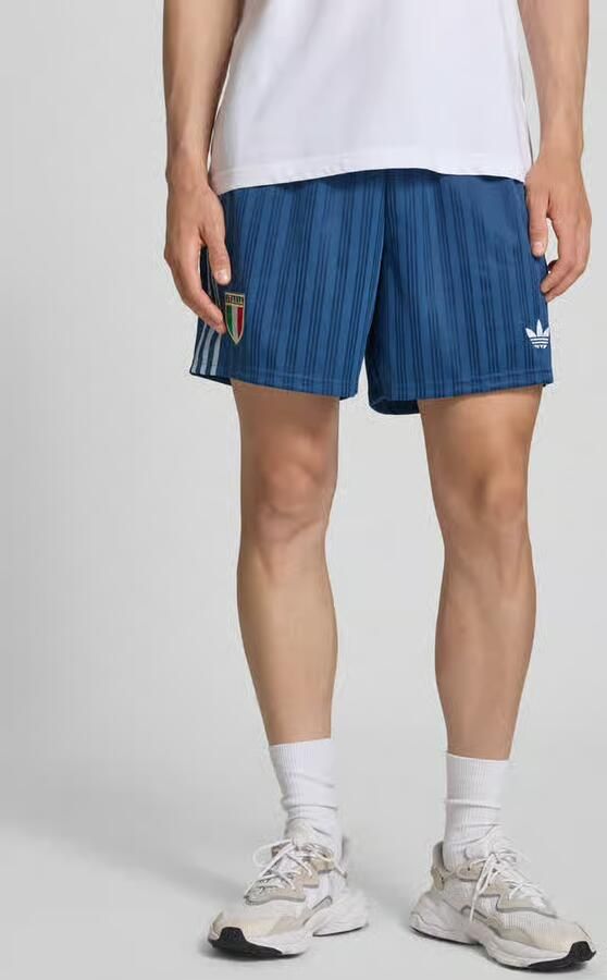 Adidas Originals loose fit tricotshort met FIGC-applicatie - Foto 10