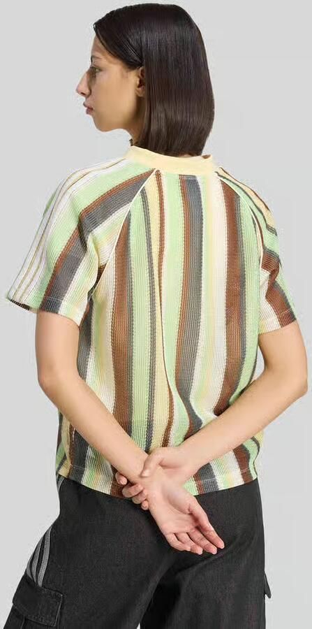 Adidas ORIGINALS SUMMER GLOW KNITTED OVERSIZED SPORTSHIRT - Foto 5