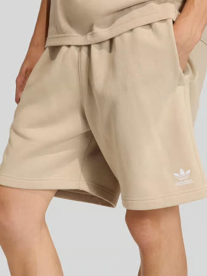 Adidas Originals regular fit sweatshorts met elastische band