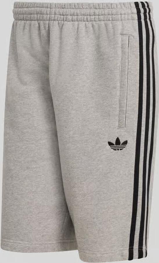 Adidas Originals regular fit sweatshorts met gestikt logo