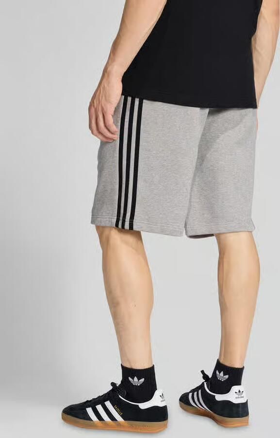 Adidas Originals regular fit sweatshorts met gestikt logo - Foto 4