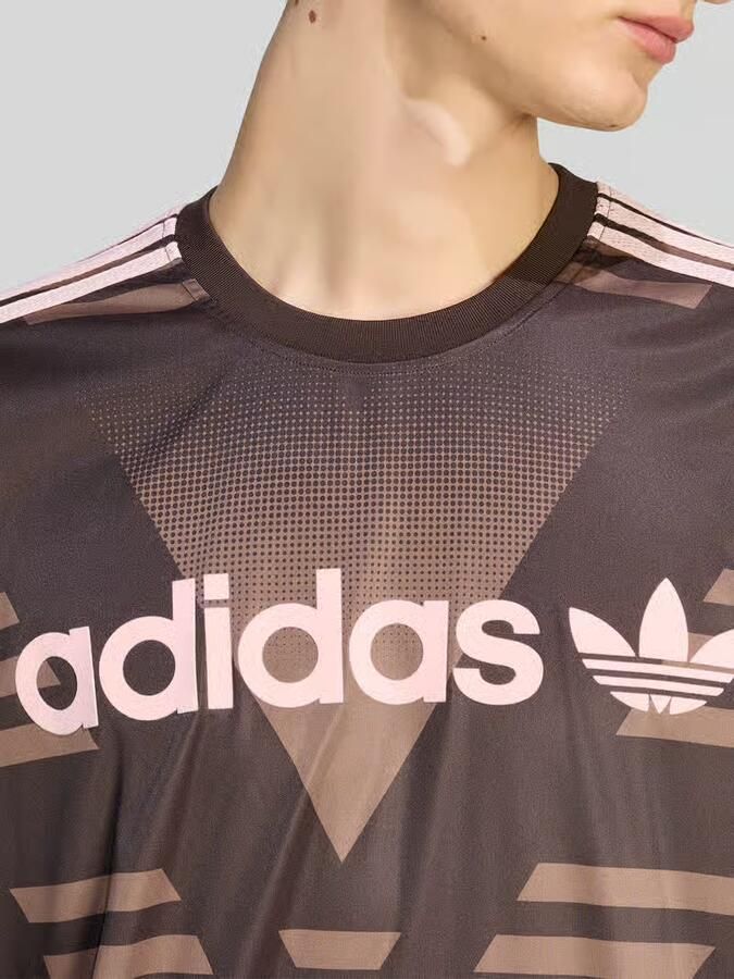 Adidas Originals regular fit T-shirt met labelopschrift