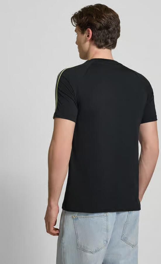 Adidas Originals regular fit T-shirt van katoenmix met JFA-applicatie model 'NOIR' - Foto 4