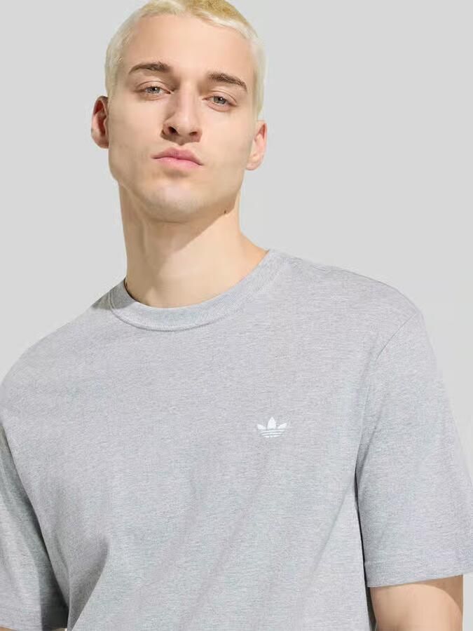 Adidas Originals regular fit T-shirt van puur katoen