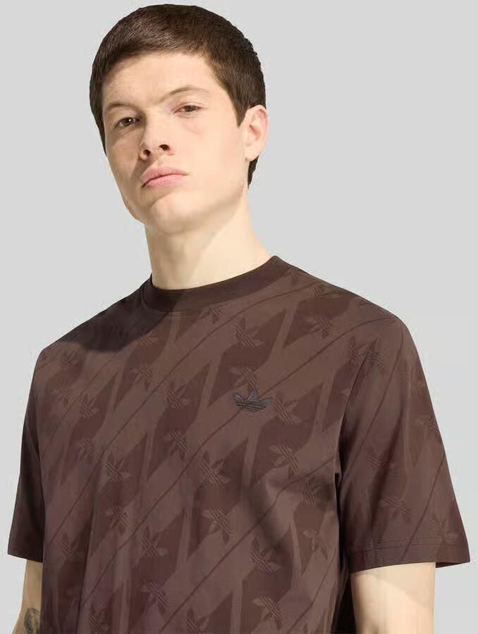 Adidas Originals regular fit t-shirt van puur katoen met all-over logomotief
