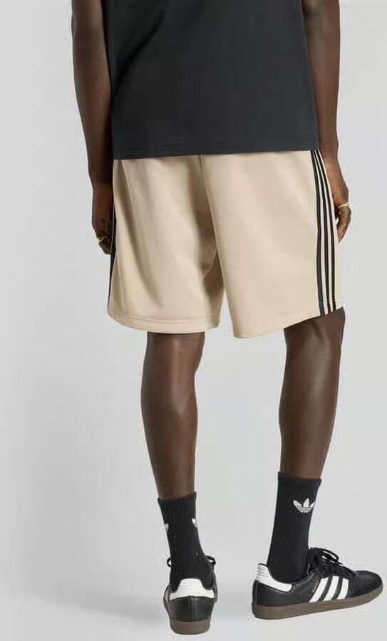 Adidas Originals regular fit trainingsshorts met gestikt logo