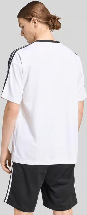 Adidas Originals relaxed fit T-shirt tricot