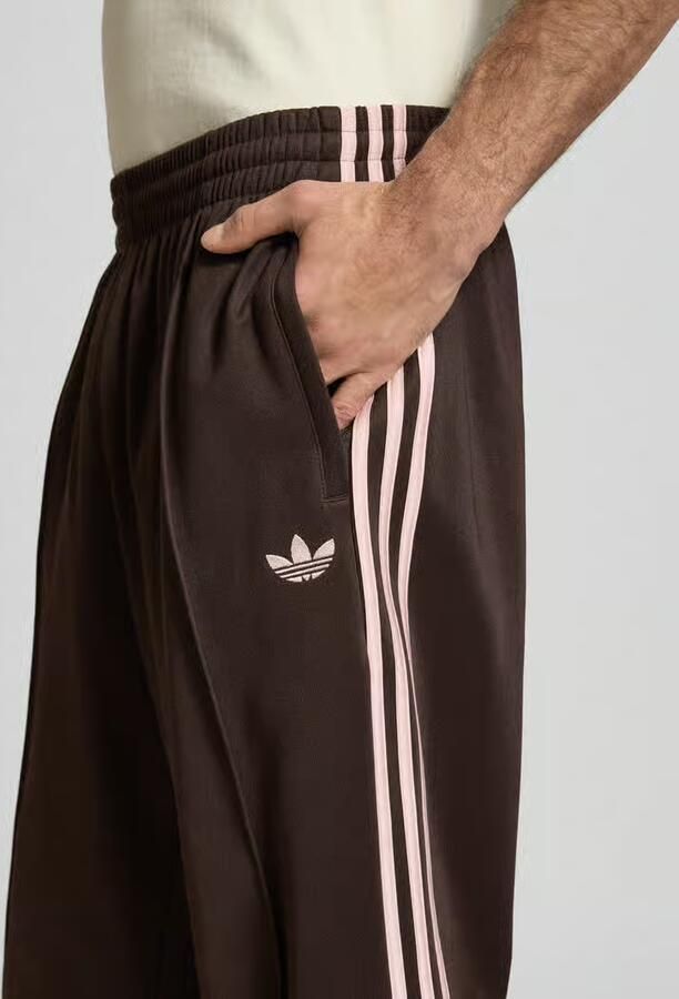 Adidas Originals Straight fit sweatpants met logostitching model 'Firebird'